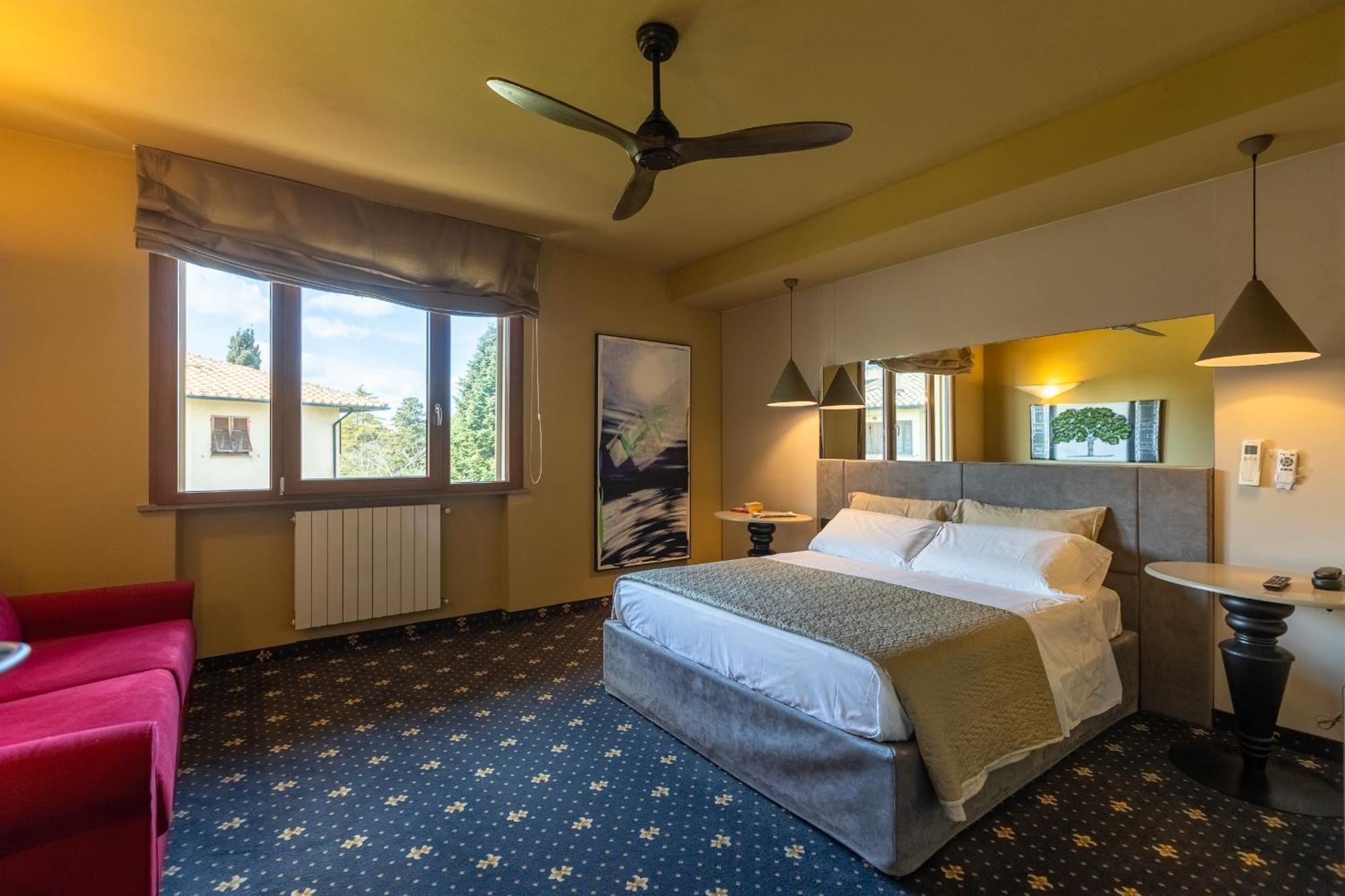 Holiday Rooms Antica Badia Волтера Екстериор снимка