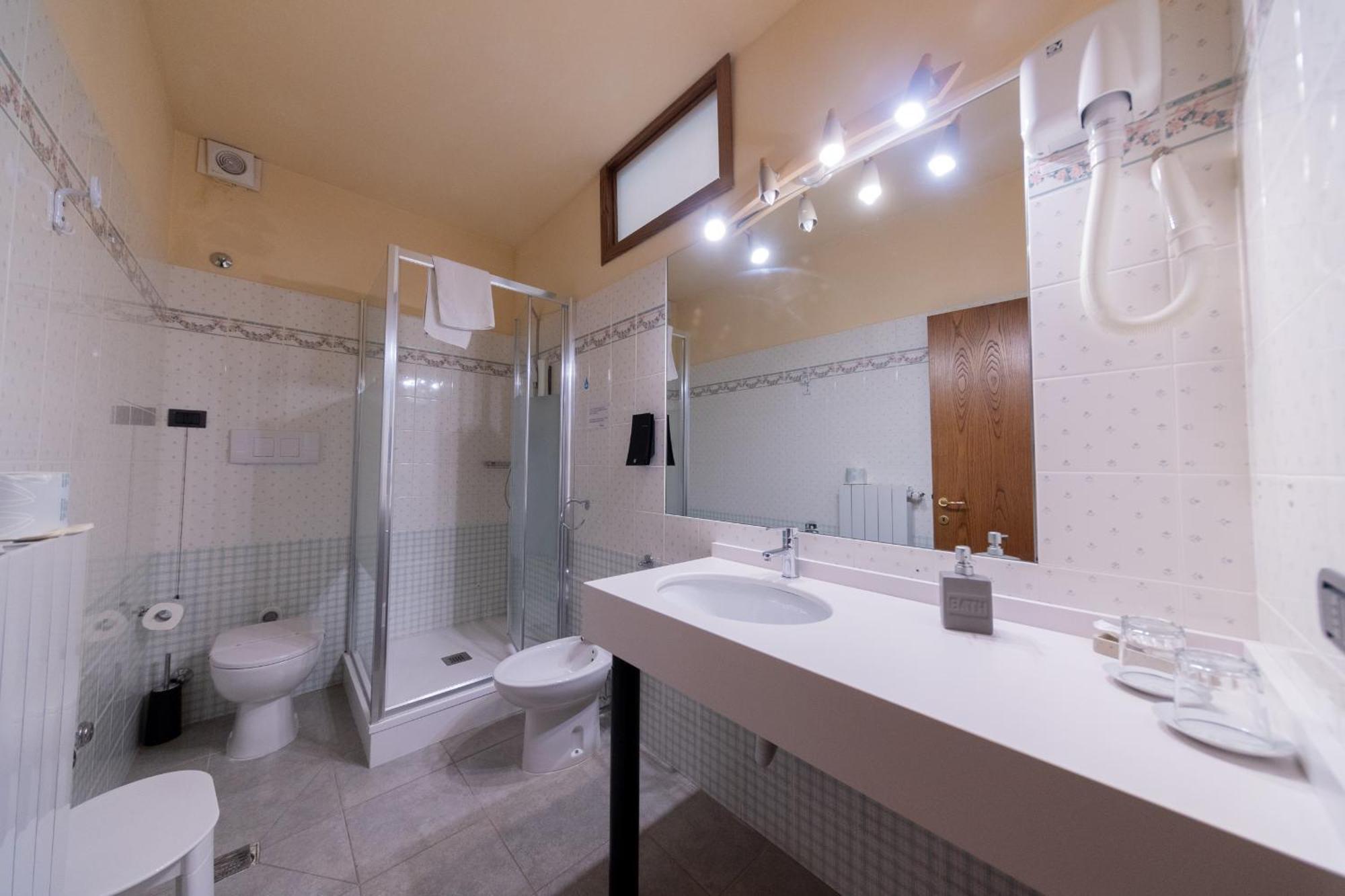Holiday Rooms Antica Badia Волтера Екстериор снимка