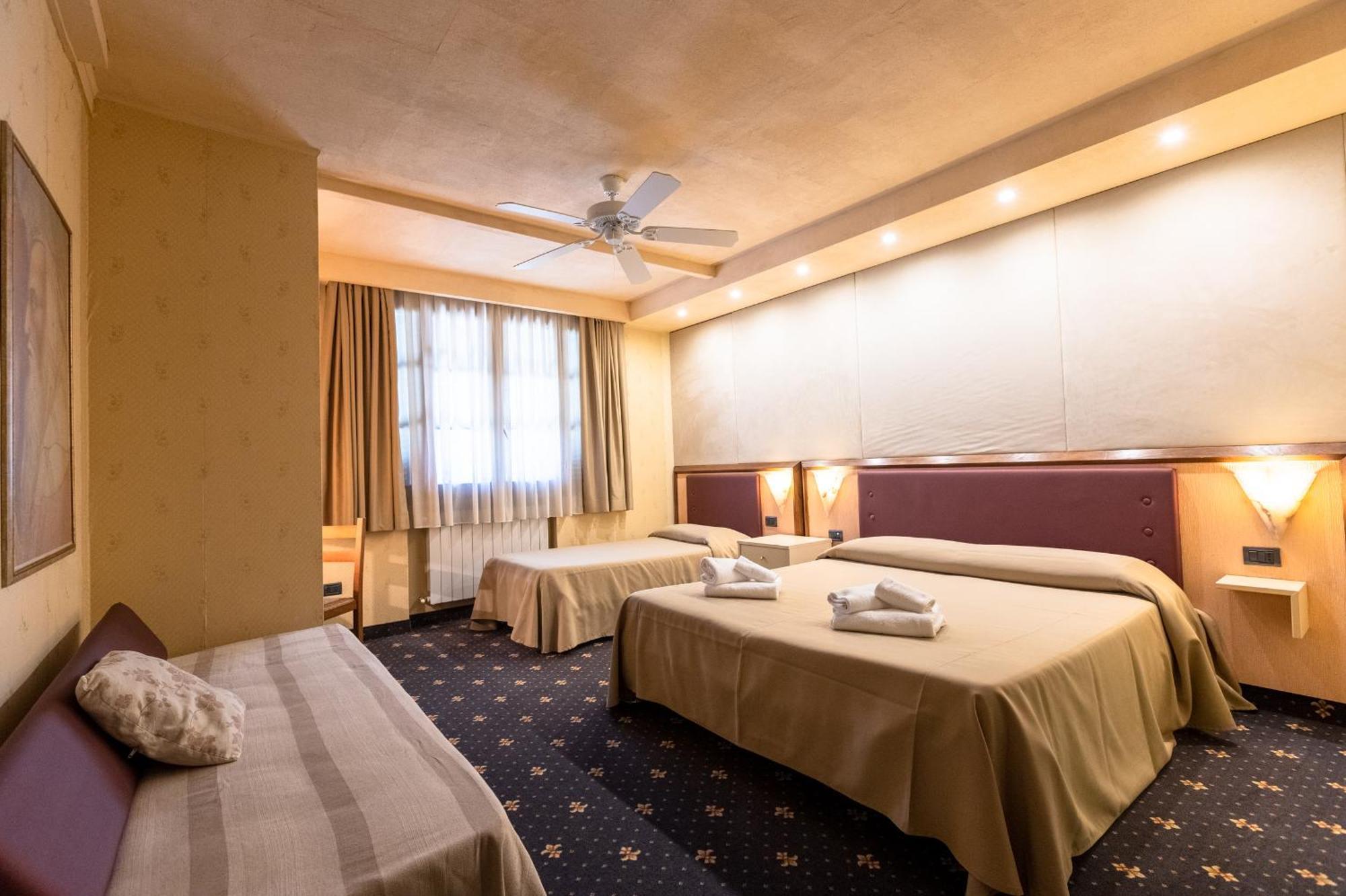 Holiday Rooms Antica Badia Волтера Екстериор снимка