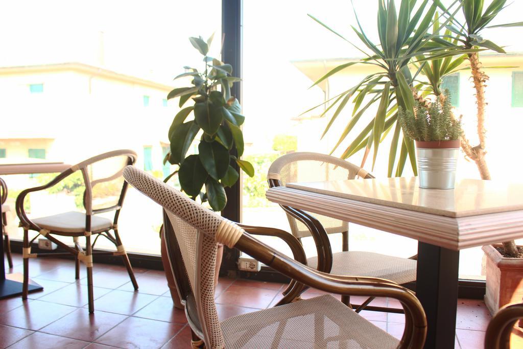 Holiday Rooms Antica Badia Волтера Екстериор снимка
